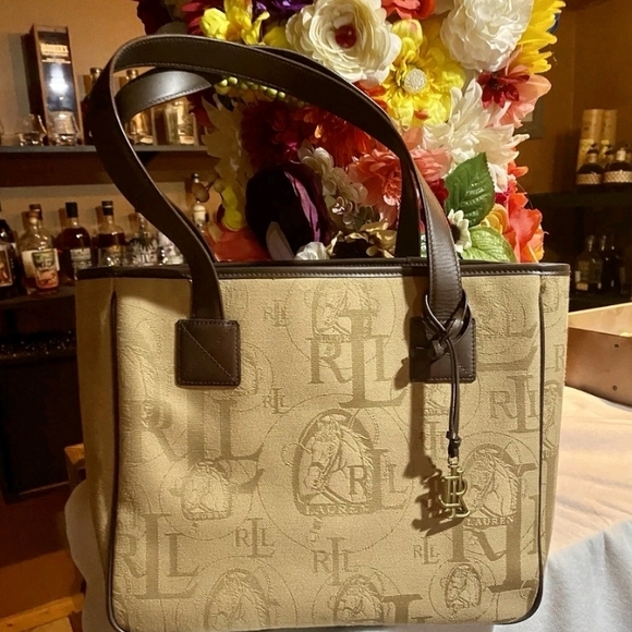 Lauren Ralph Lauren Tan Tote Bag - Picture 1 of 6